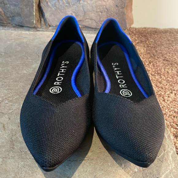 🤩Rothy’s The Point🤩 - Picture 2 of 8